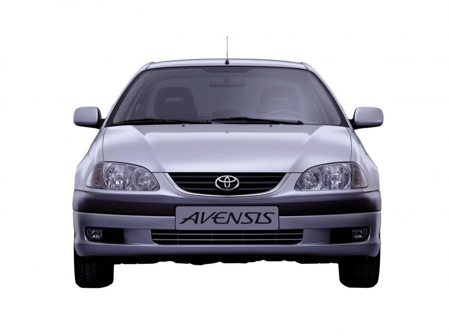  Toyota Avensis Sedan 2000 года  (фото 11 из 20)